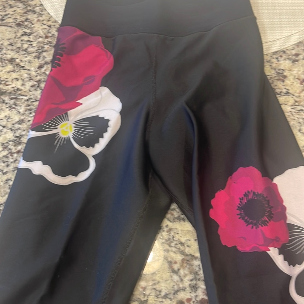 Ultracor new without tags leggings